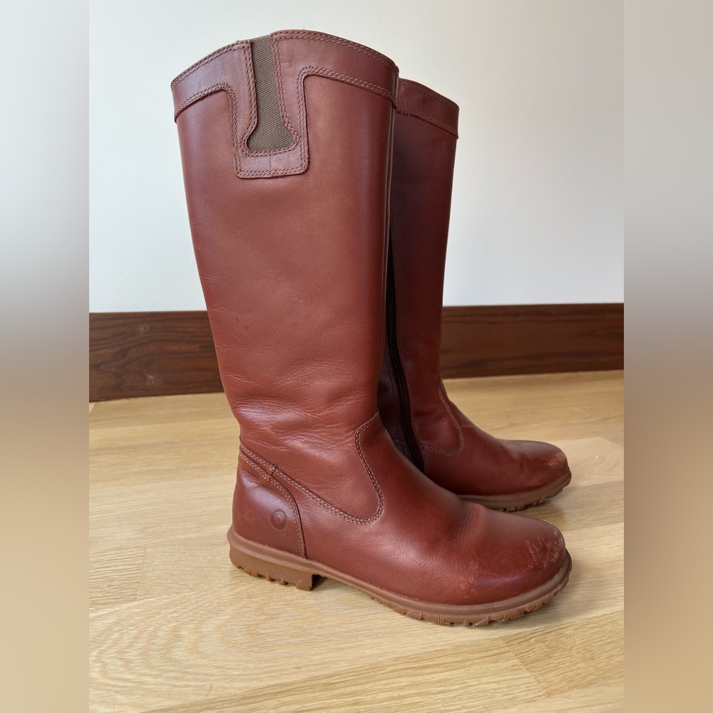 BOGS Leather boots, women’s size 6.5